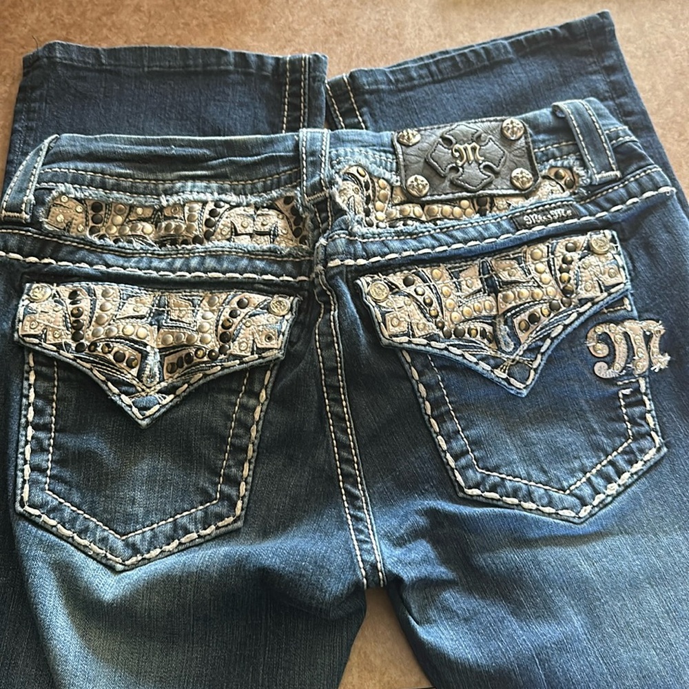 Miss Me jeans size 28 bootcut.